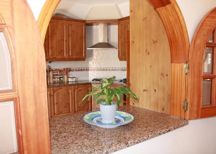 فيلة Casa Eunice